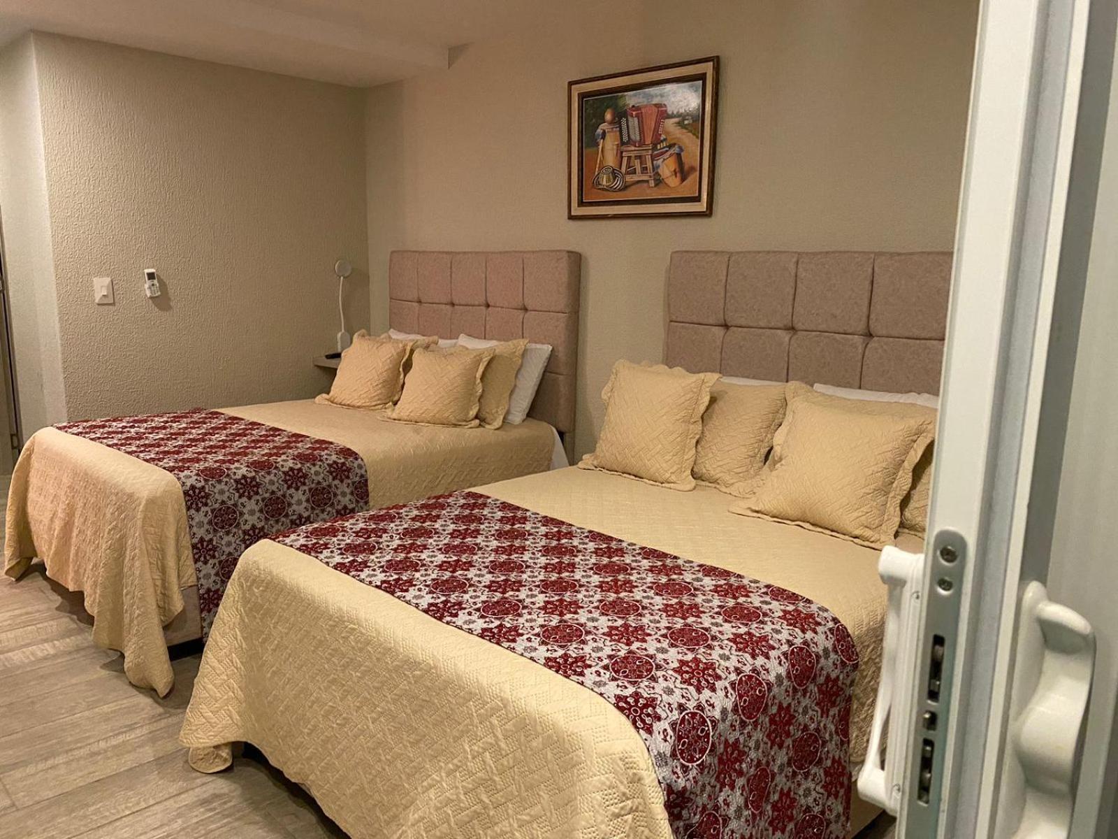 Dominique Cartagena, Beautiful 2 Bedroom Apartment Buitenkant foto